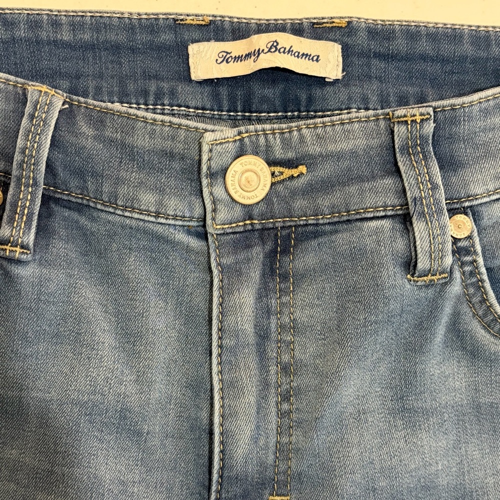 Tommy Bahama Leila Indigo Mid Rise Slim Boyfriend Jeans in Mid Blue Wash - Picture 12 of 16